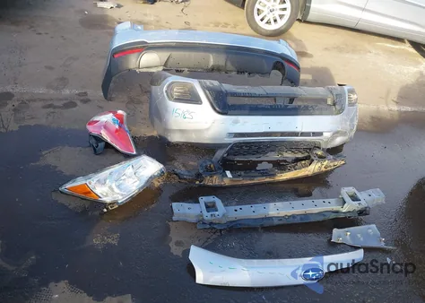 2015 Subaru Forester 2.5I Premium из США, поврежденный, VIN JF2SJADC9FH838409